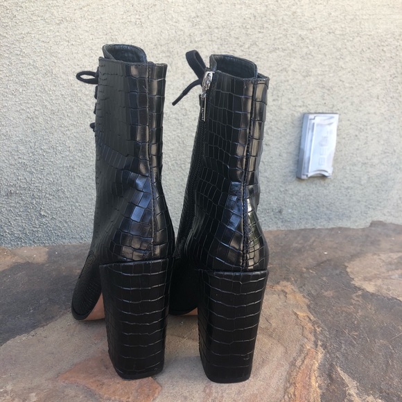 Schutz Leysi Croc Embossed bootie - Picture 5 of 10